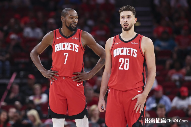 罗禁区内外,显绝技,形象独具特,篮球比分网,篮球赛事平台,篮球比赛比分,篮球赛事数据,篮球赛事信息